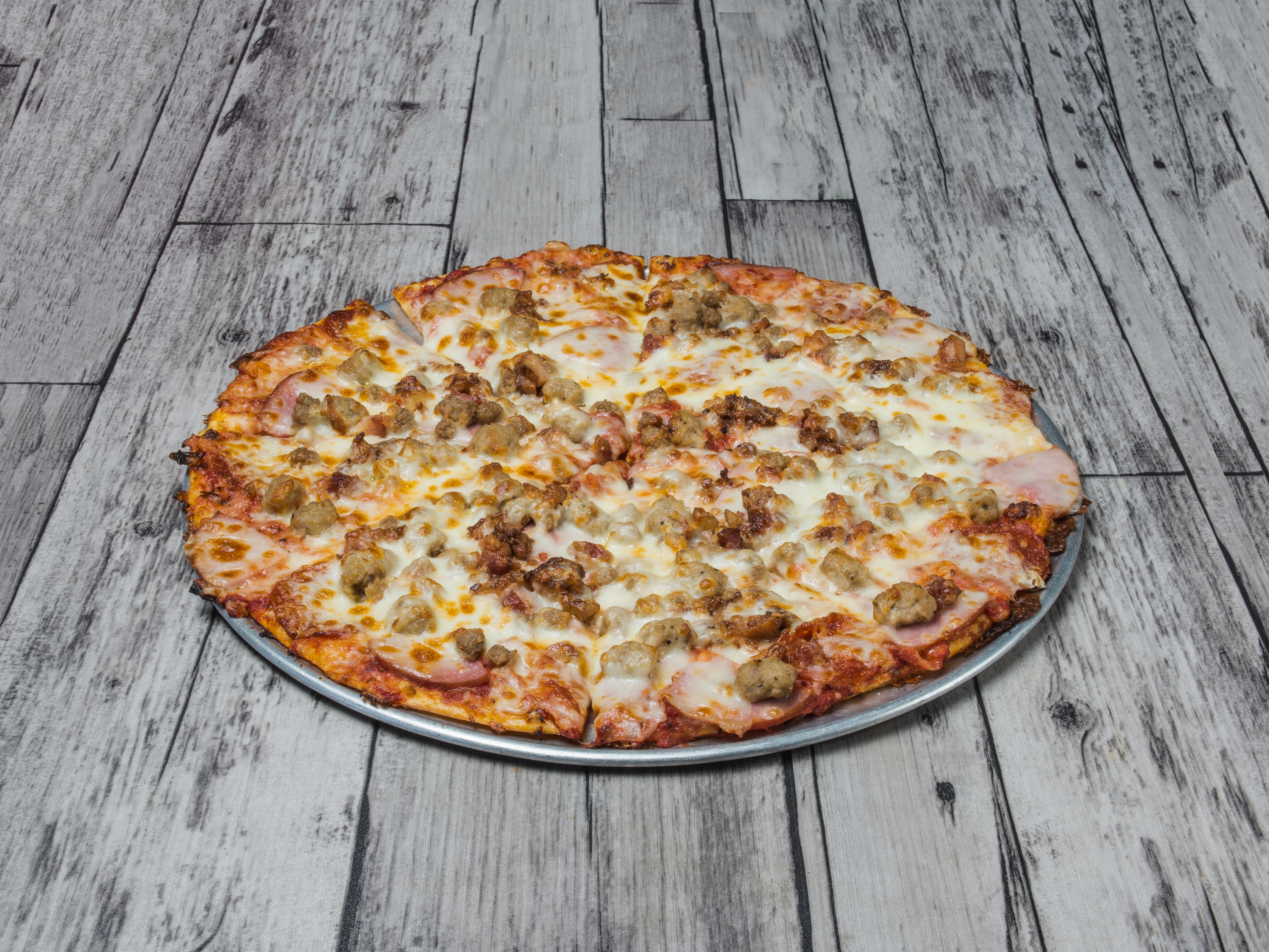 Order Texan Pizza food online from Clicks Sports Cafe store, Houston on bringmethat.com