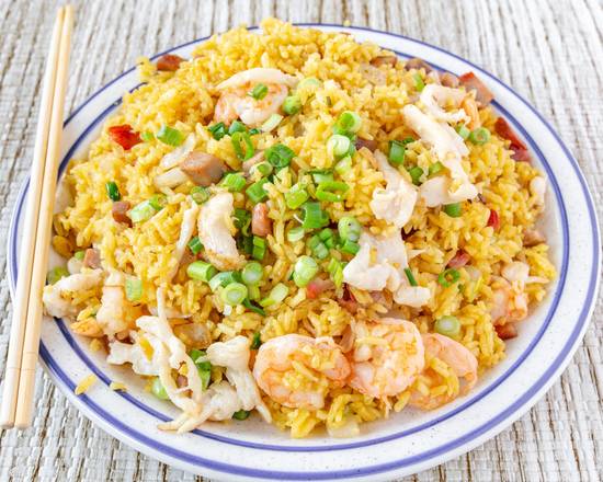 Order House Special Fried Rice food online from Chinese American Cafe store, Jefferson Parish on bringmethat.com