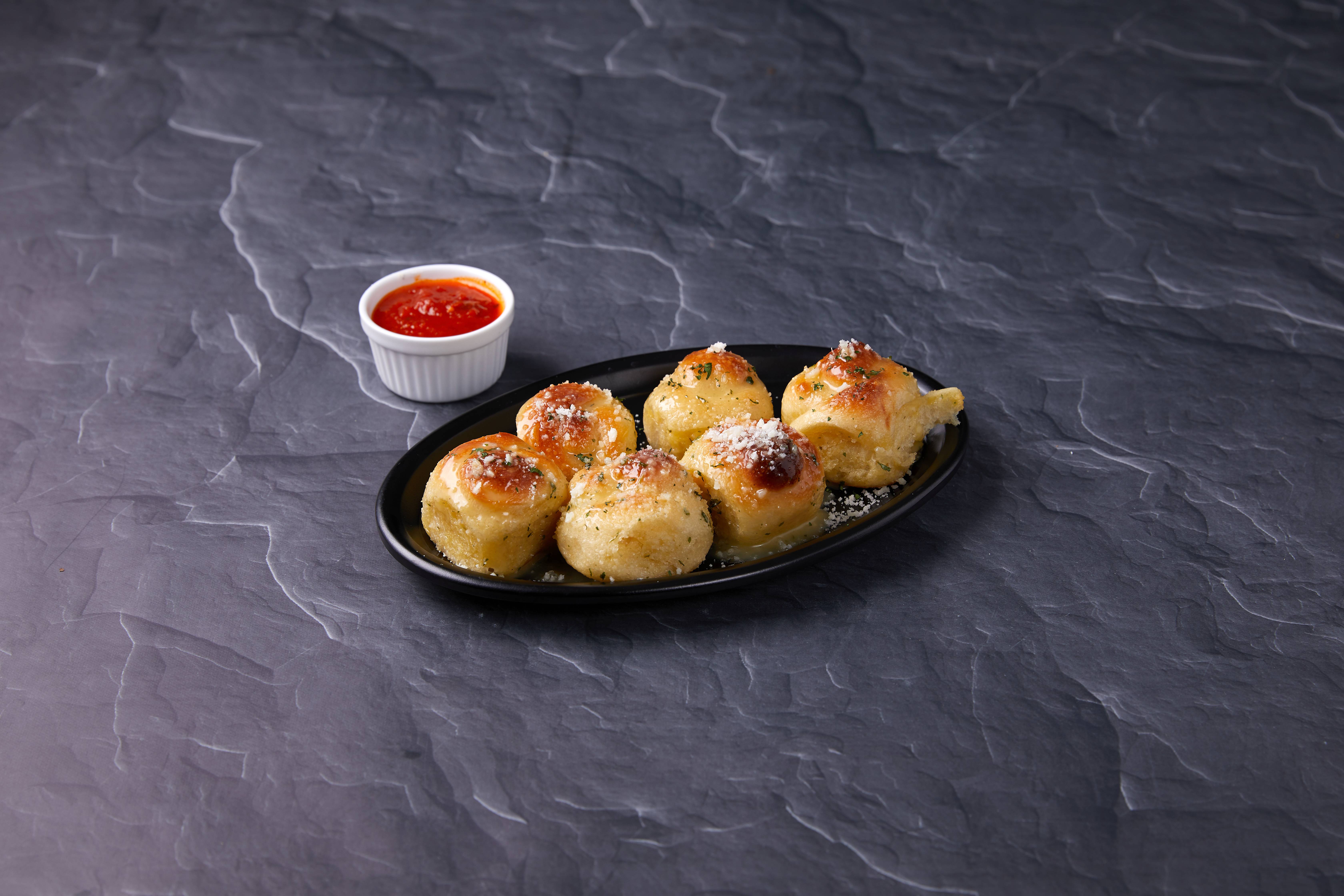 Order Garlic Knots food online from Sabatino Ny Pizza store, Las Vegas on bringmethat.com