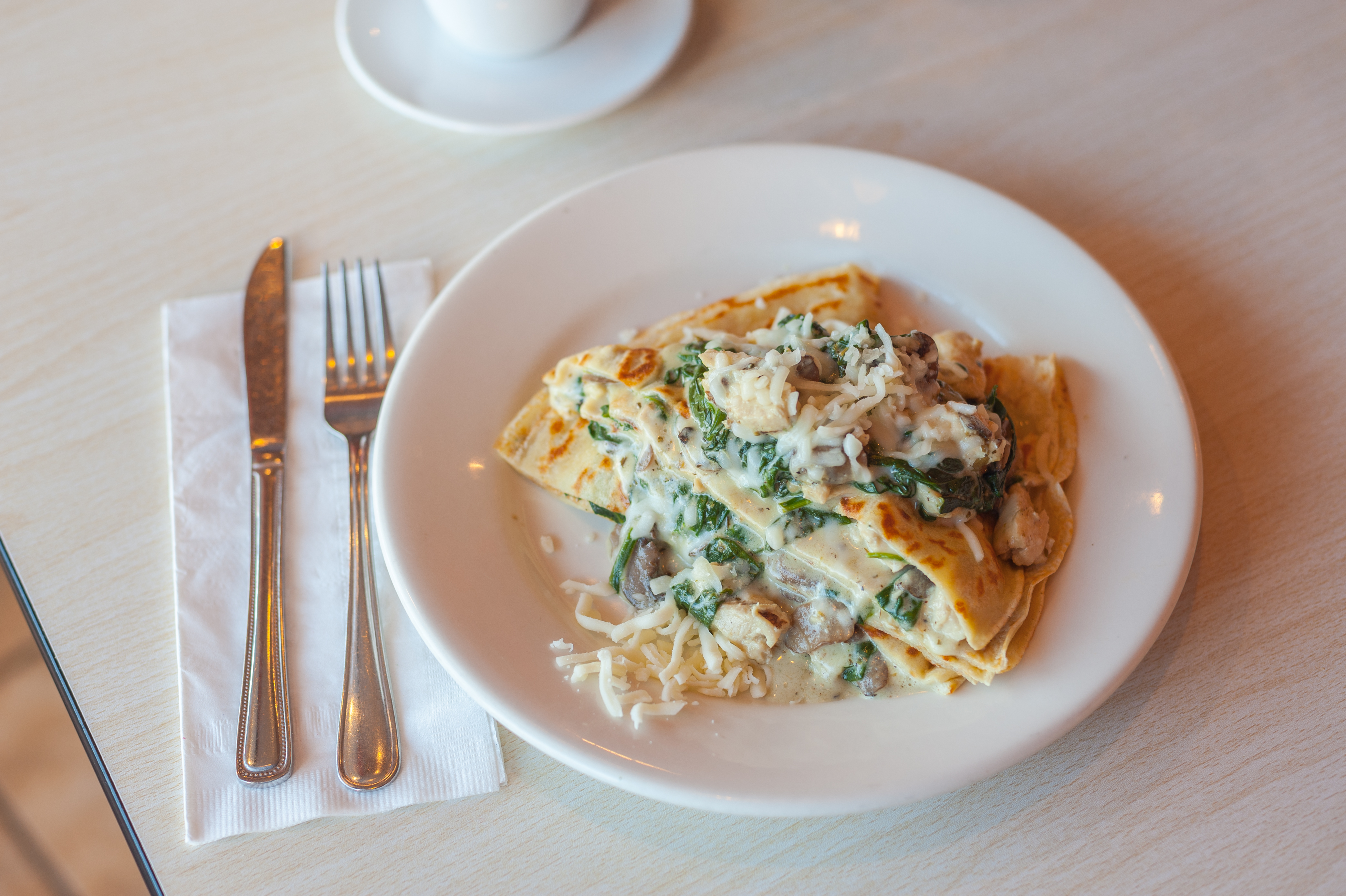 Order Chicken Florentine Crepe food online from Cream Of The Crepe store, Park Ridge on bringmethat.com