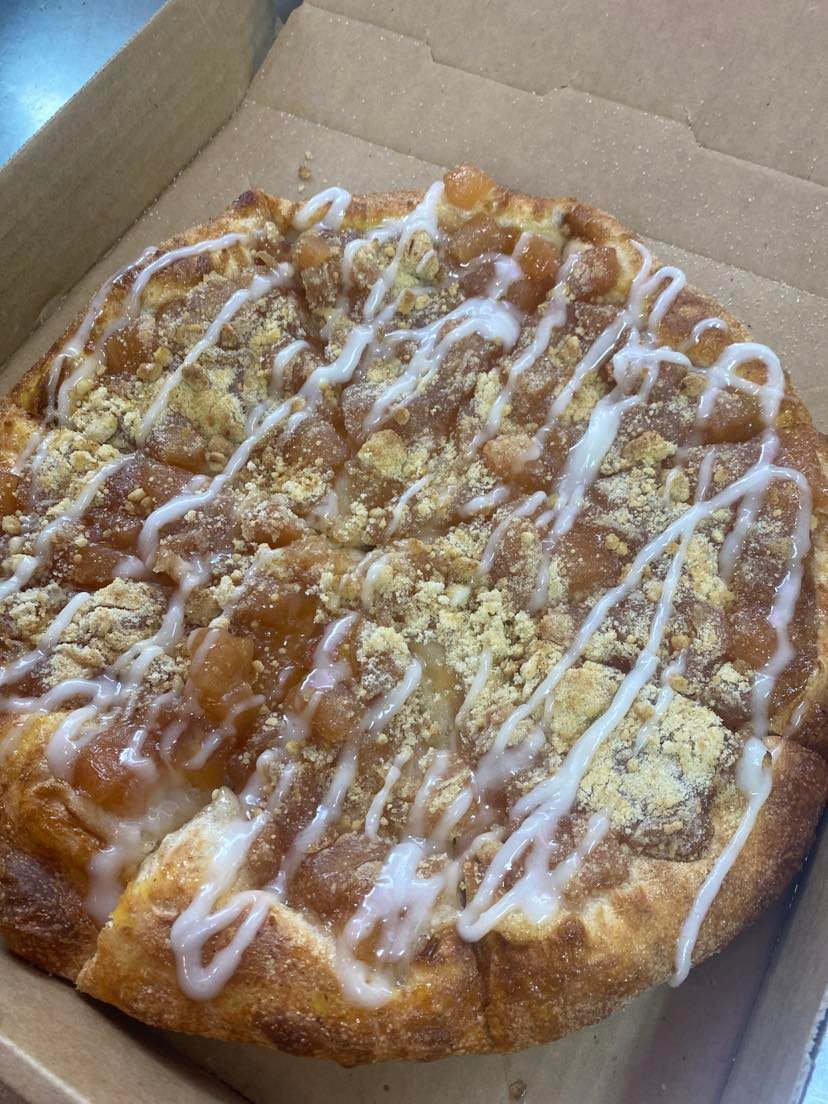 Order Apple dessert pizza food online from Palermo Pizza Place store, Wyoming on bringmethat.com