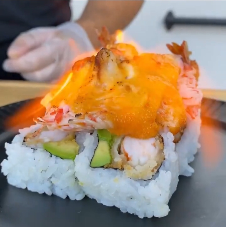 Order Spicy Kraken Roll food online from Wave Asian Bistro & Sushi store, Mount Dora on bringmethat.com