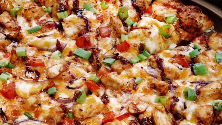 Order BBQ Chicken food online from Round Table Pizza store, San Jose on bringmethat.com