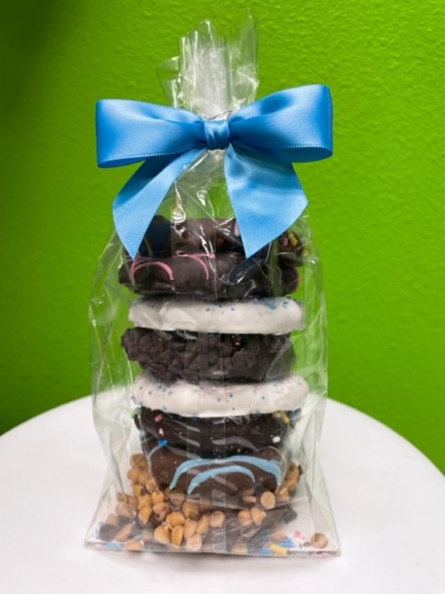Order Chocolate Pretzel Tower of 8 food online from Chocolate Wishes And Treats store, Clovis on bringmethat.com
