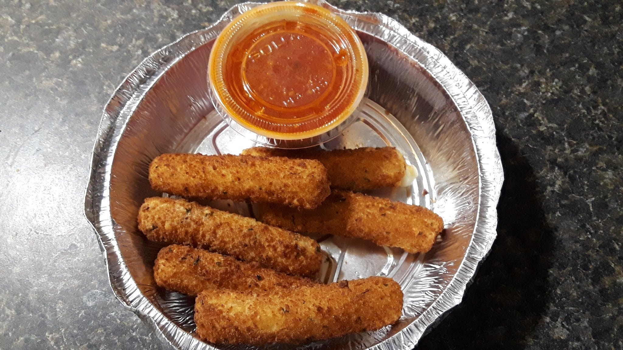Order Mozzarella Sticks - Appetizer food online from New Pizza On The Block store, West New York on bringmethat.com