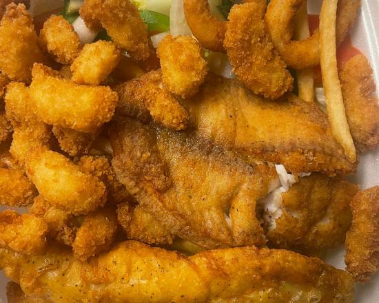Order Kennedy Seafood Dinner food online from Kennedy Fried Chicken store, Monticello on bringmethat.com