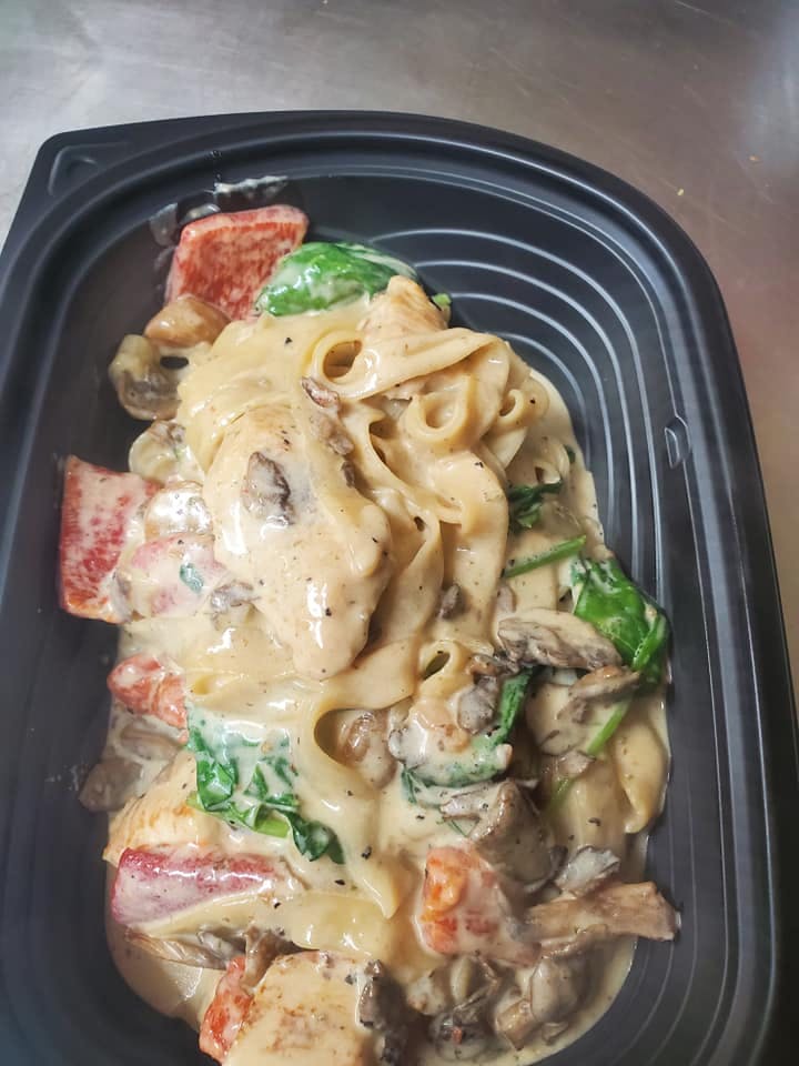 Order Tuscan Chicken Pasta - Pasta food online from Cheers Pizza Plus store, Yankton on bringmethat.com