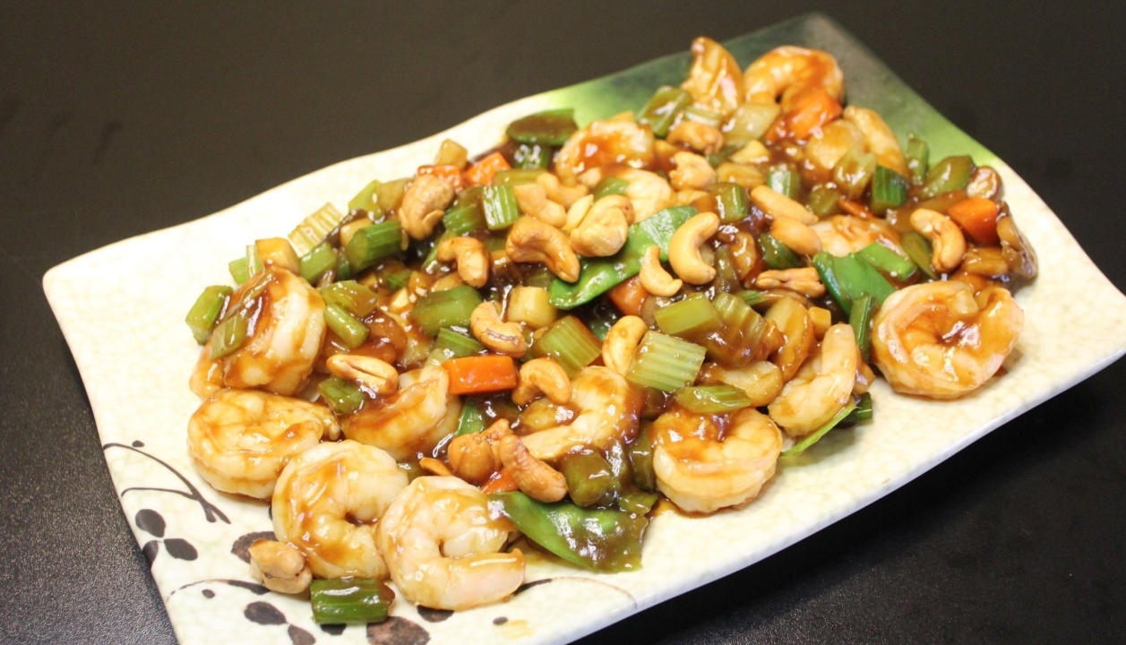 Order Cashew Shrimp 腰果虾 food online from New Peking store, Crystal Lake on bringmethat.com
