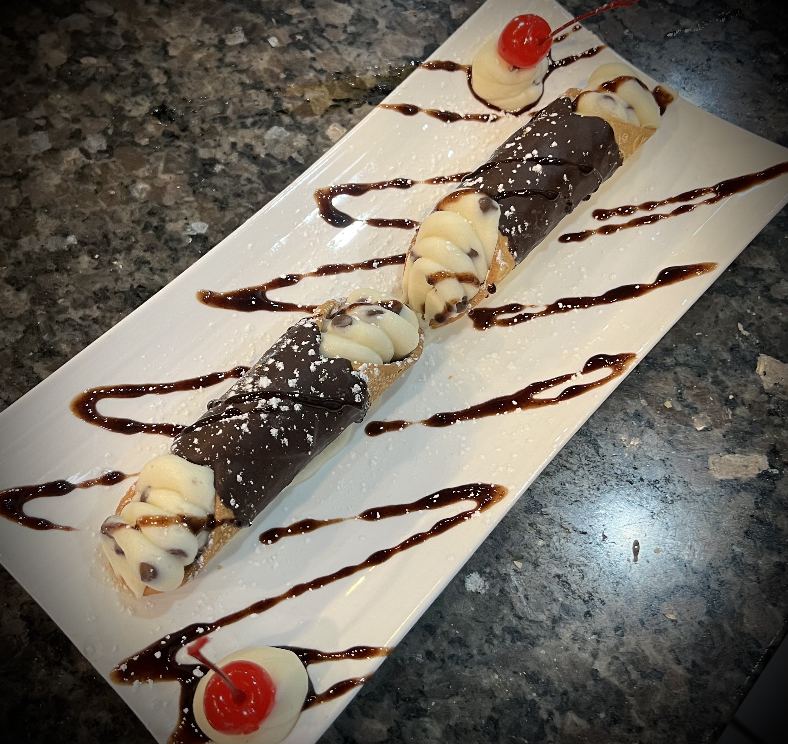 Order Cannoli food online from Margherita Pizzeria store, Reading on bringmethat.com