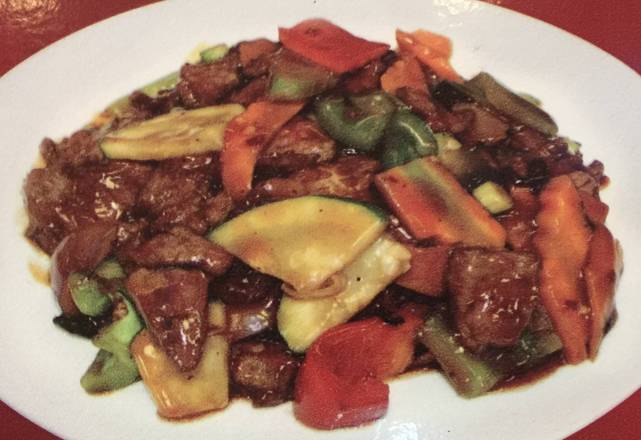 Order Beef in Black Bean Sauce food online from Hunan Cafe store, Alexandria on bringmethat.com