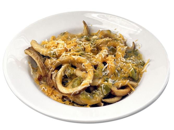 Order Chile Cheese Fries food online from Twisters store, Rio Rancho on bringmethat.com