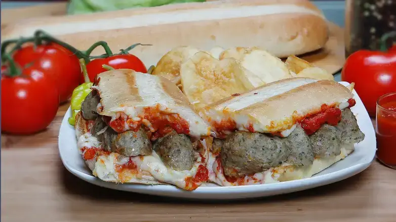 Order Meatball Melt food online from Zeppe'S Pizzeria store, Middlefield on bringmethat.com