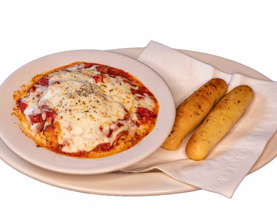 Order Lasagna with Meat Sauce food online from Zio Al's Pizza & Pasta store, Dallas on bringmethat.com