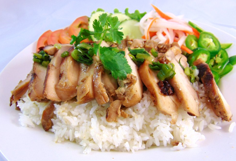 Order BBQ Chicken Over Rice food online from Morning Brew Cafe store, San Francisco on bringmethat.com