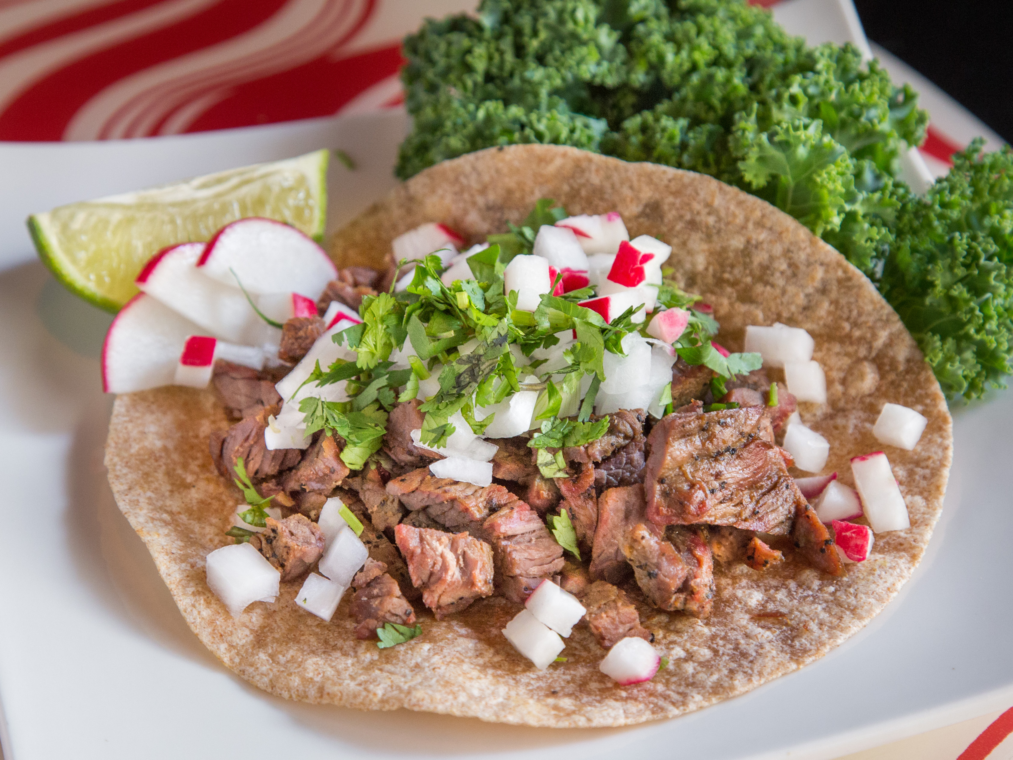 Order 17. Grass-Fed Steak Taco food online from Al horno lean mexican kitchen catering store, New York on bringmethat.com