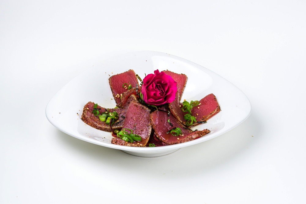Order Tuna Tataki Appetizer food online from Sushi And Rolls store, Livonia on bringmethat.com