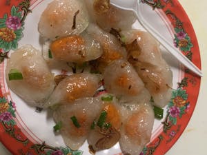 Order Bánh Bột Lọc Trần food online from Song Huong Food to Go store, San Diego on bringmethat.com
