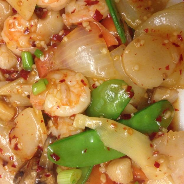 Order S31 Shrimp & Scallops Platter food online from Chen's China Inn store, Lufkin on bringmethat.com