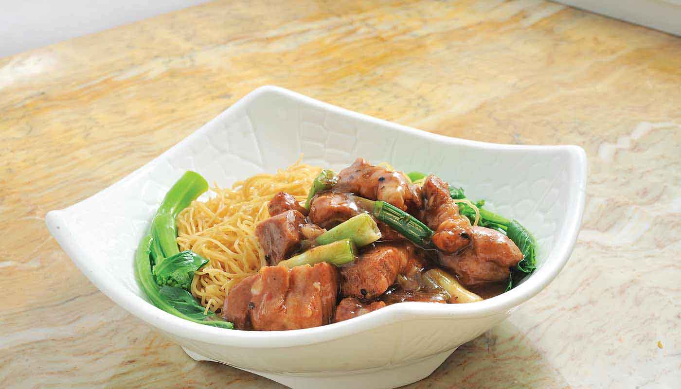 Order D6. Spare Ribs with Black Bean Sauce Lo Mein (豉汁排骨撈麵) food online from Happy Harbor Cuisine store, Alhambra on bringmethat.com