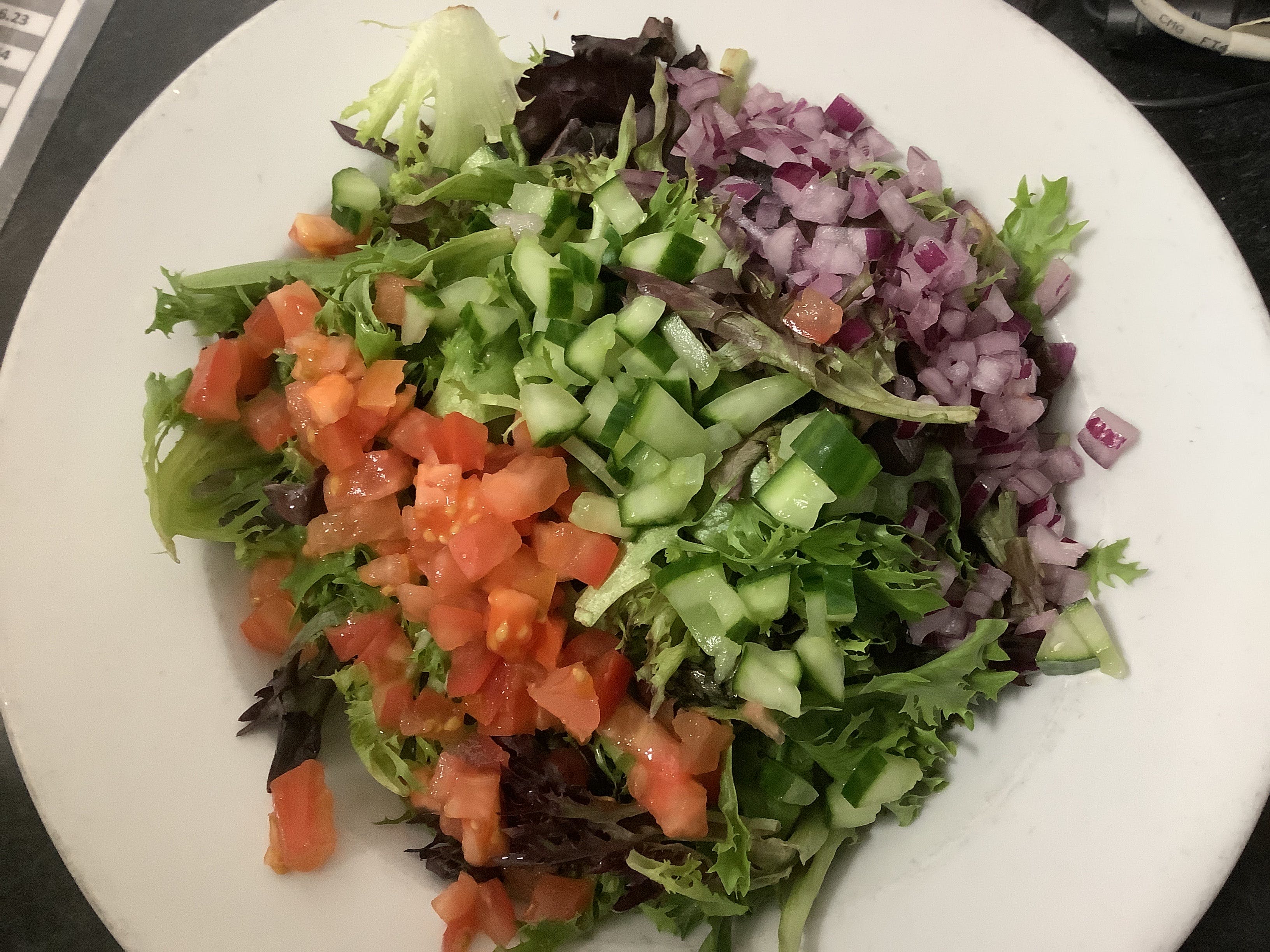 Order House Spring Salad - Side food online from Pizza Garden store, Manitowoc on bringmethat.com