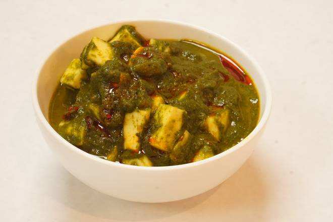 Order Saag Paneer food online from Inchin Indian Kitchen store, San Jose on bringmethat.com