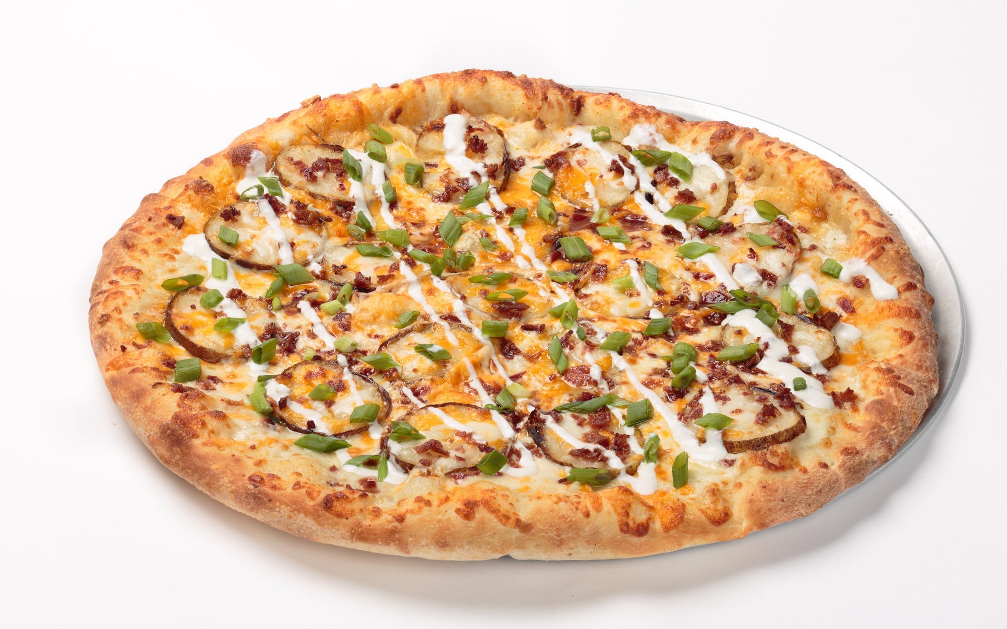 Order Loaded Baked Potato Pizza - Small 10'' (4 Slices) food online from Oggi Sports | Brewhouse | Pizza store, Mission Viejo on bringmethat.com