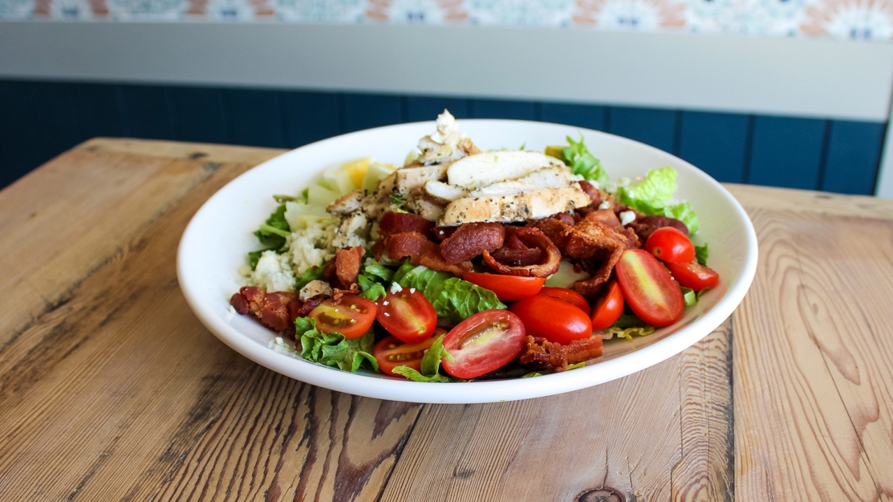 Order California Cobb Salad food online from Spinners store, Albany on bringmethat.com