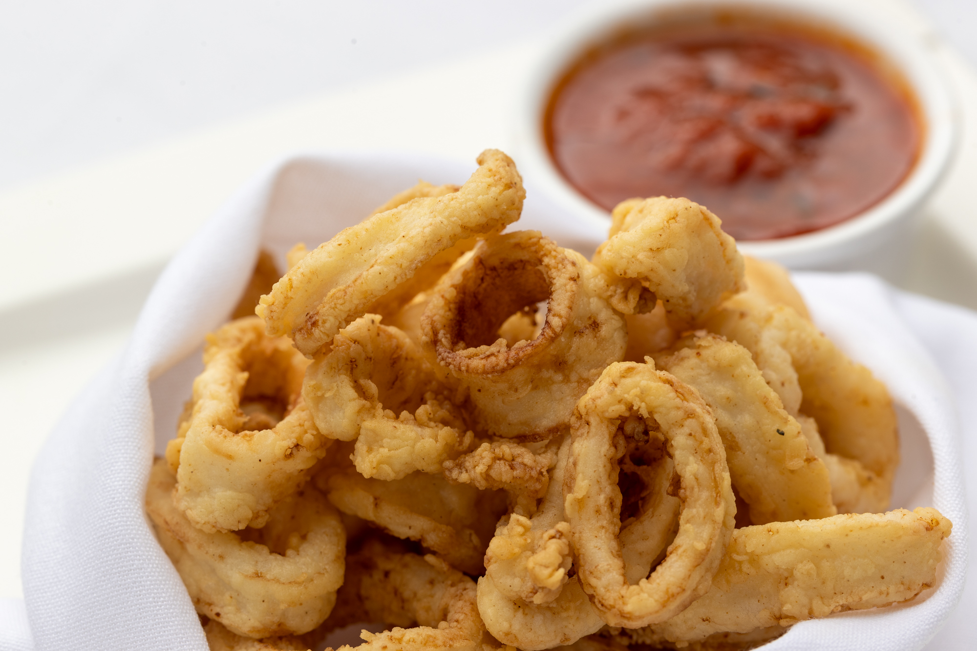 Order Calamari Fritti food online from Zucchero e Pomodori store, New York on bringmethat.com