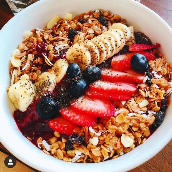 Order Acai Bowl food online from The Courtyard Kitchen store, Santa Monica on bringmethat.com
