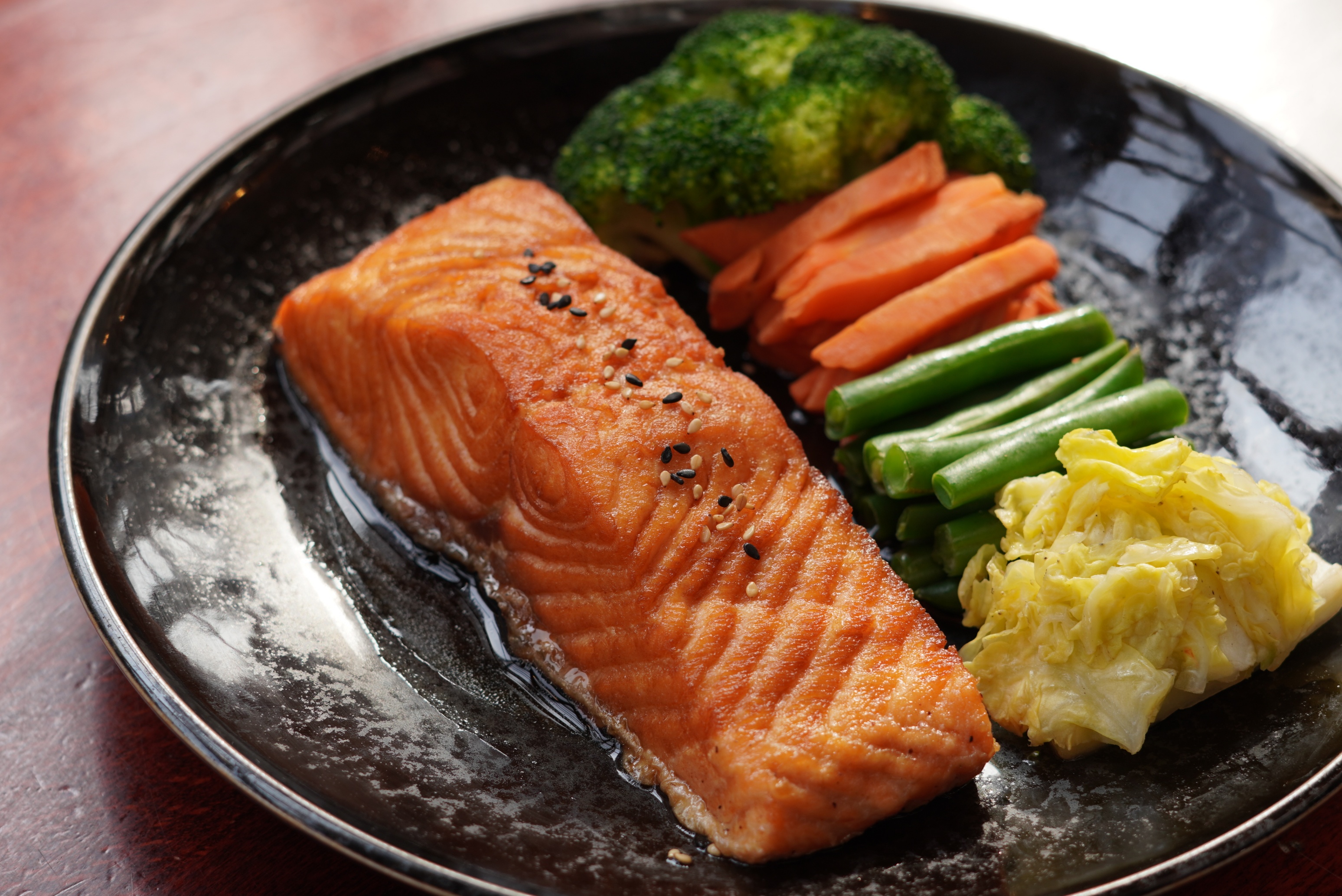 Order Seared Atlantic Salmon Filet food online from Spicy shallot store, Elmhurst on bringmethat.com