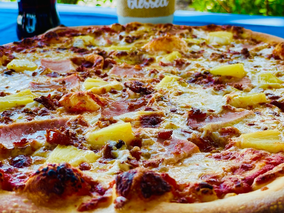 Order Hawaiian Pizza food online from Strip View Cafe store, Las Vegas on bringmethat.com