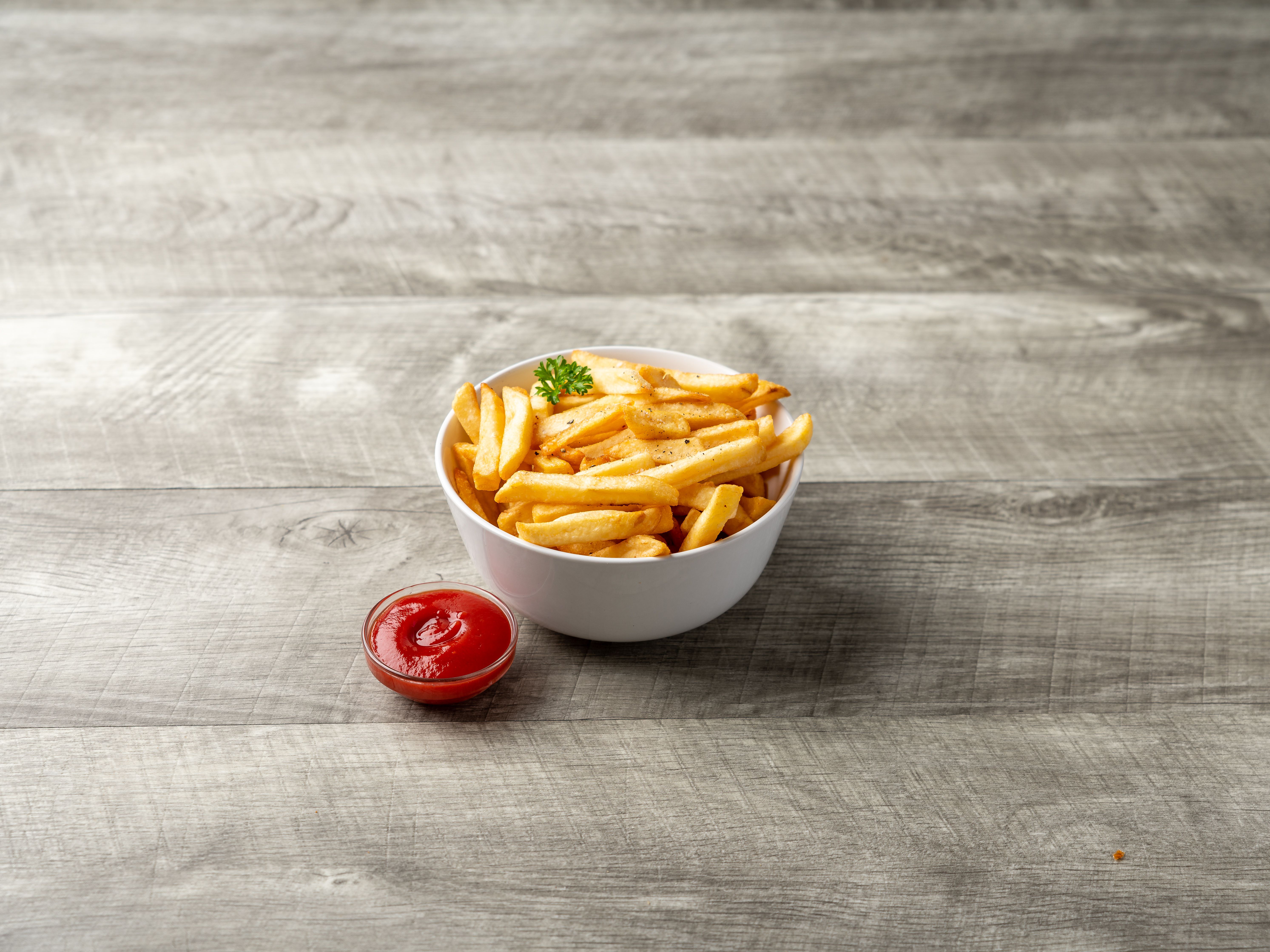 Order French Fries food online from Mr P Pizza & Pasta store, Abington on bringmethat.com