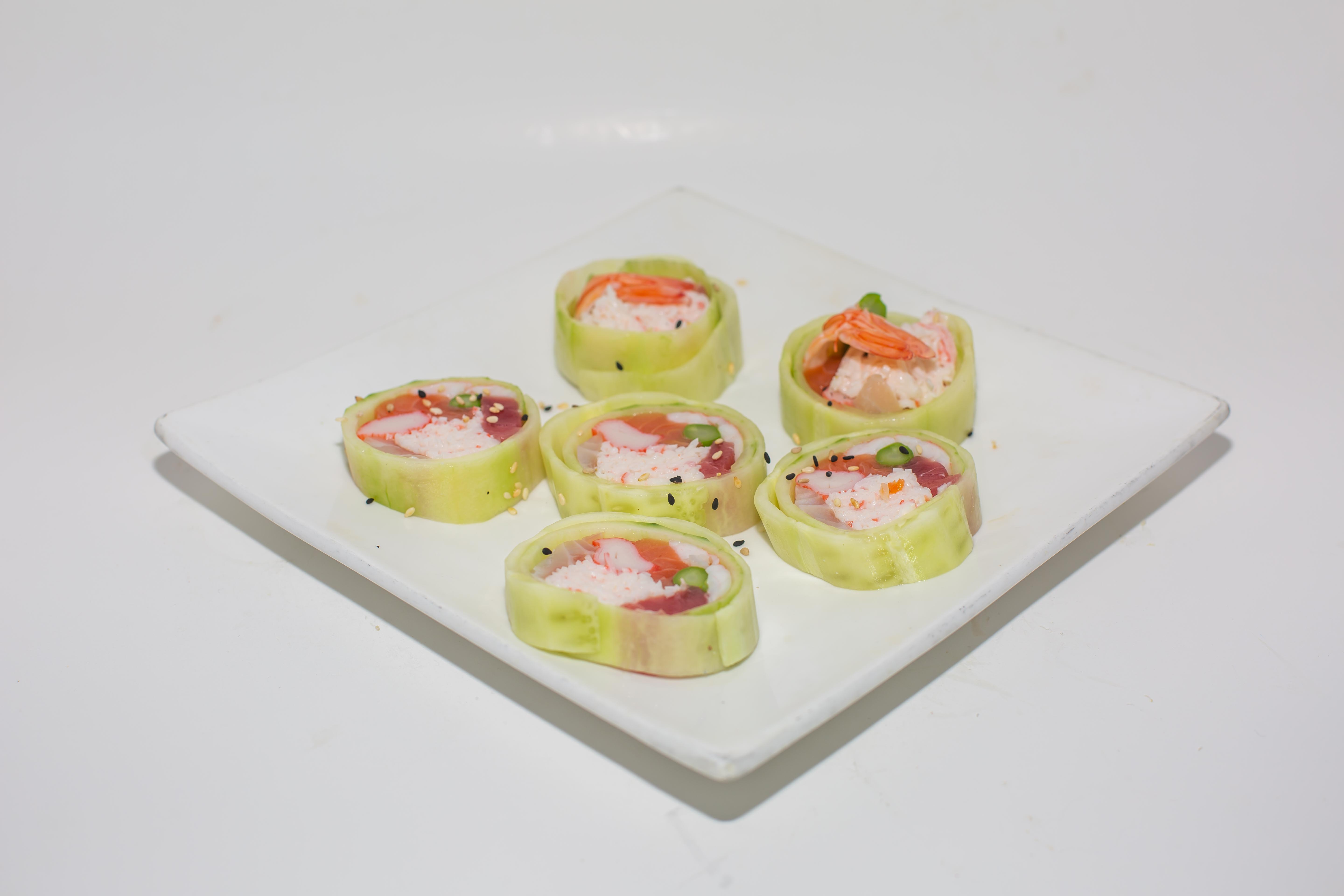 Order Tokyo Spring Roll food online from C Rolls Sushi store, Dallas on bringmethat.com