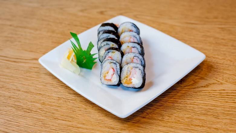 Order Deluxe Crunch Roll food online from Sushi 101 store, Goose Creek on bringmethat.com