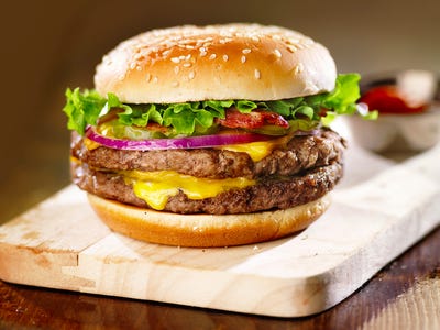 Order Jumbo Cheeseburger food online from Sandwich Castle store, Chicago on bringmethat.com