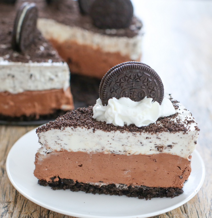 Order Oreo Cheesecake food online from Love Park Pizza & Chicken store, Philadelphia on bringmethat.com