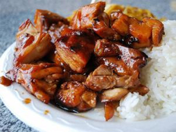 Order C23. Bourbon Chicken Combo 棒棒鸡晚餐 food online from China Wok store, Indianapolis on bringmethat.com