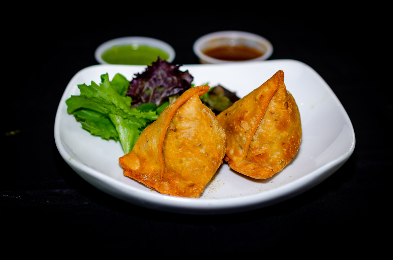 Order Vegetable Samosa food online from Spicelife Indian Fare store, Gaithersburg on bringmethat.com
