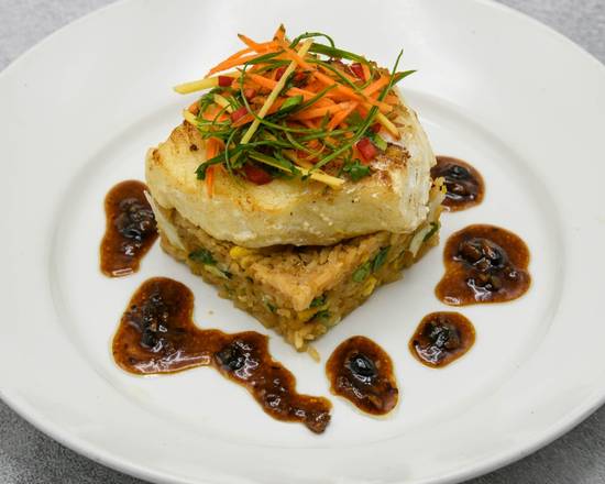 Order Seared Chilean Seabass food online from Del Friscos Double Eagle Steak House store, Denver on bringmethat.com