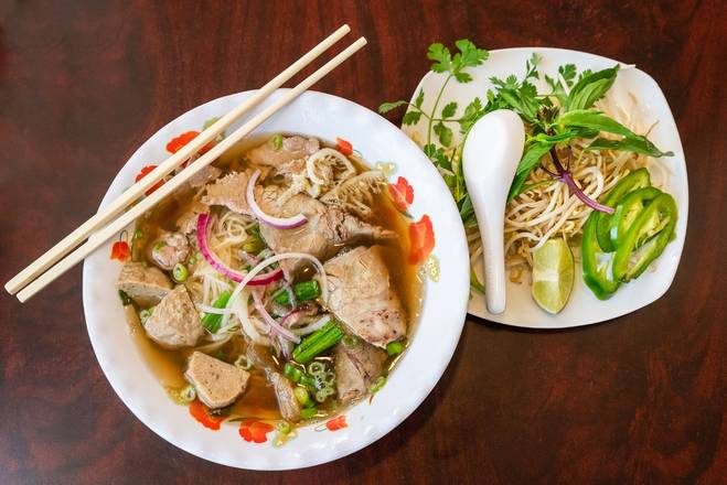 Order Beef Pho food online from Pho Thaison store, Austin on bringmethat.com
