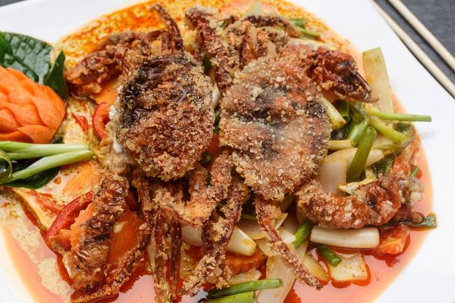 Order Curried Softshell Crab food online from Sukhothai store, New Orleans on bringmethat.com