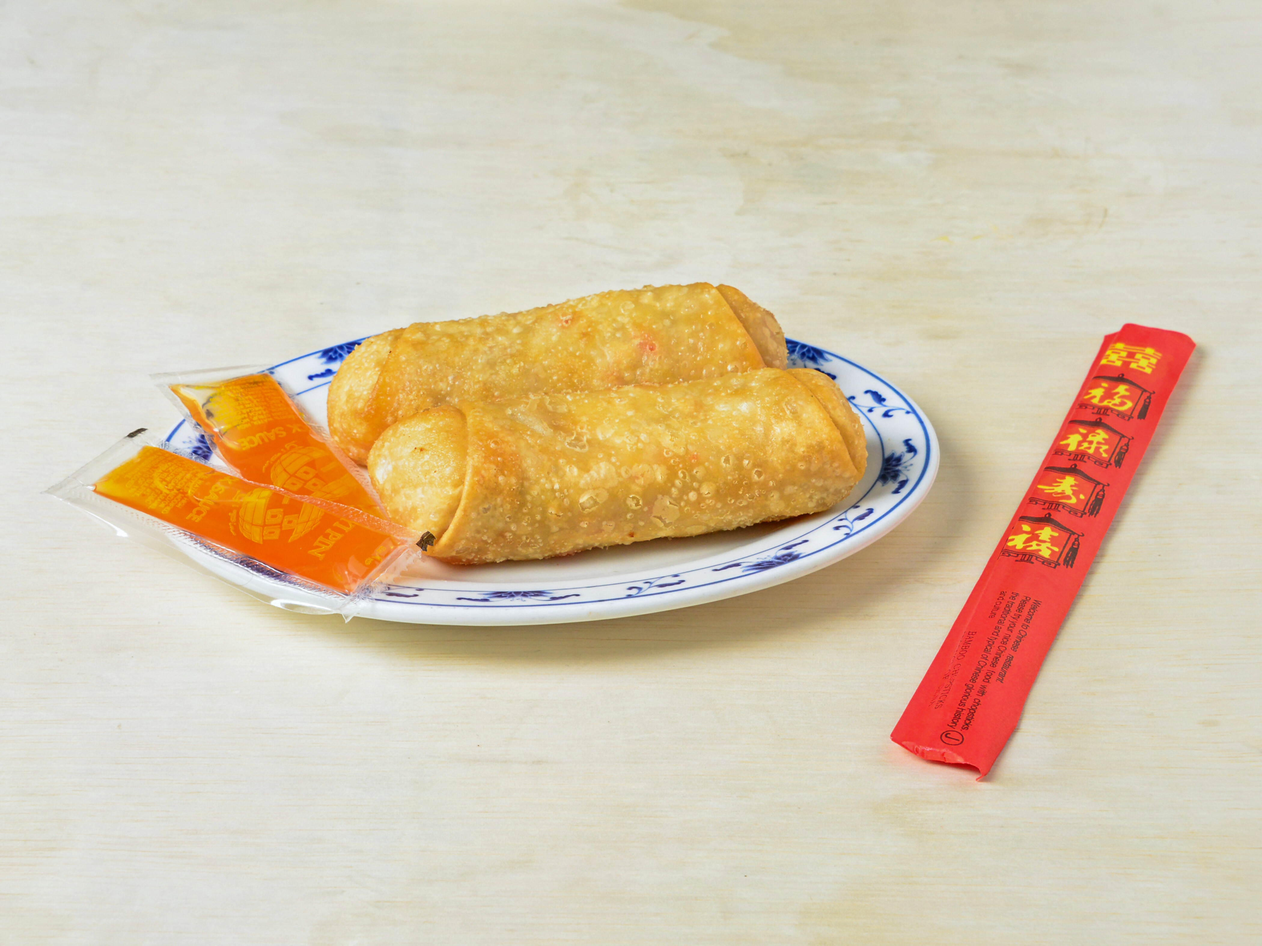 Order 10. Chicken Egg Roll food online from Great Taste Chinese Restaurant store, CLEVELAND on bringmethat.com