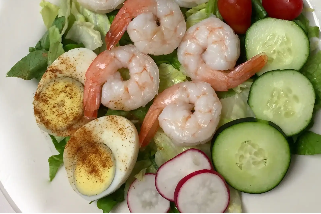 Order Shrimp Louie Salad food online from Moms Restaurant store, Trenton on bringmethat.com