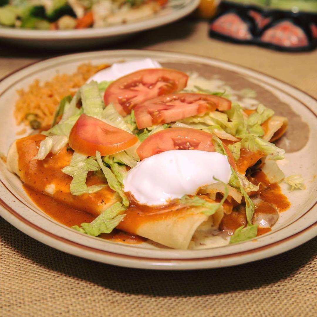 Order Enchilada food online from Senor Salsa Mexican Restaurant store, Bartlesville on bringmethat.com