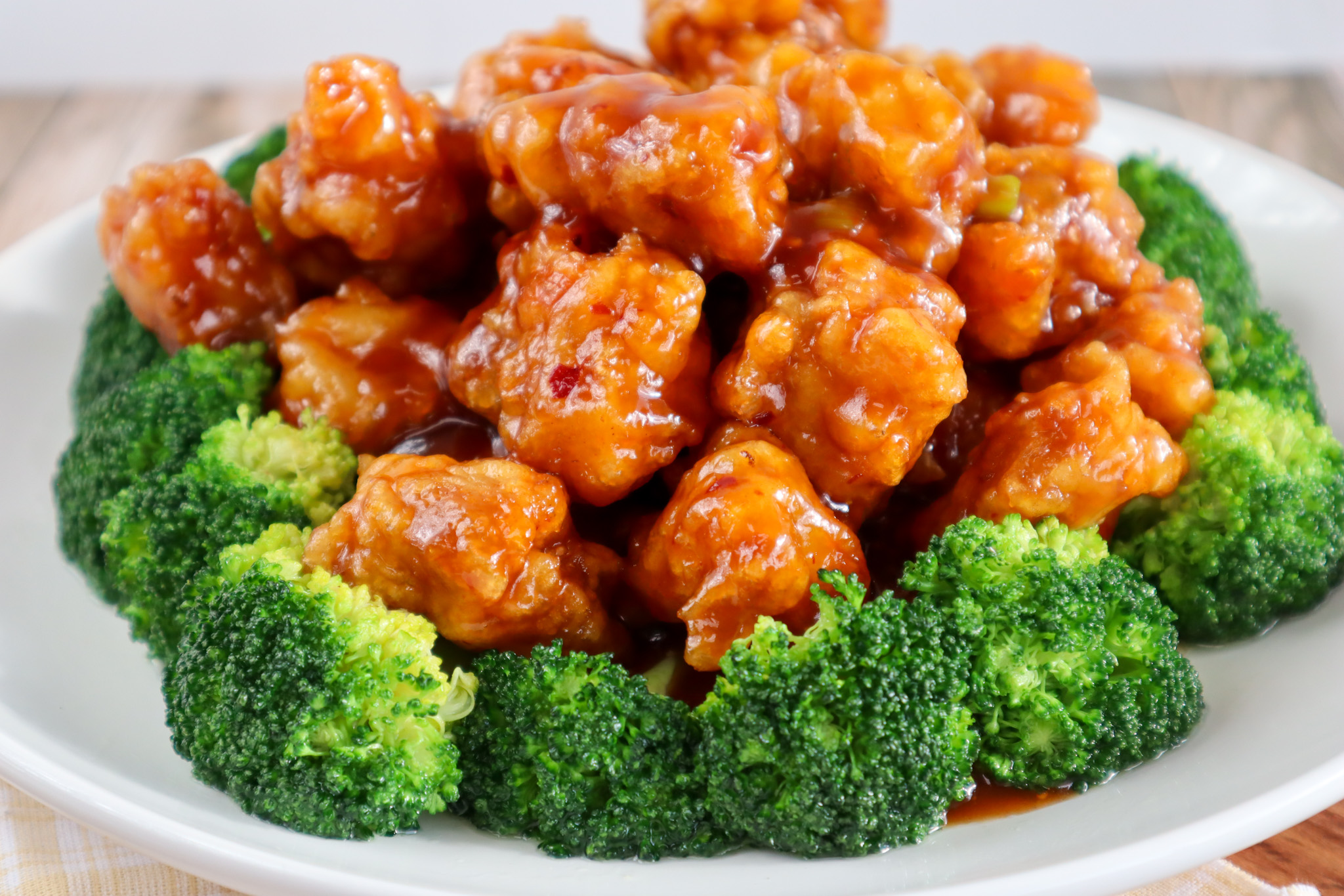 Order General Tso’s Chicken  food online from Jerry Yum's store, Waldorf on bringmethat.com