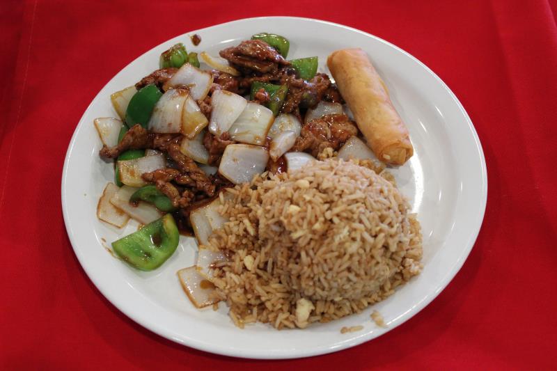 Order 7. Beef with Bell Pepper Lunch Special food online from Fengling Restaurant store, Houston on bringmethat.com