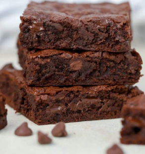 Order Deluxe Brownie food online from Blakes Lotaburger store, Albuquerque on bringmethat.com