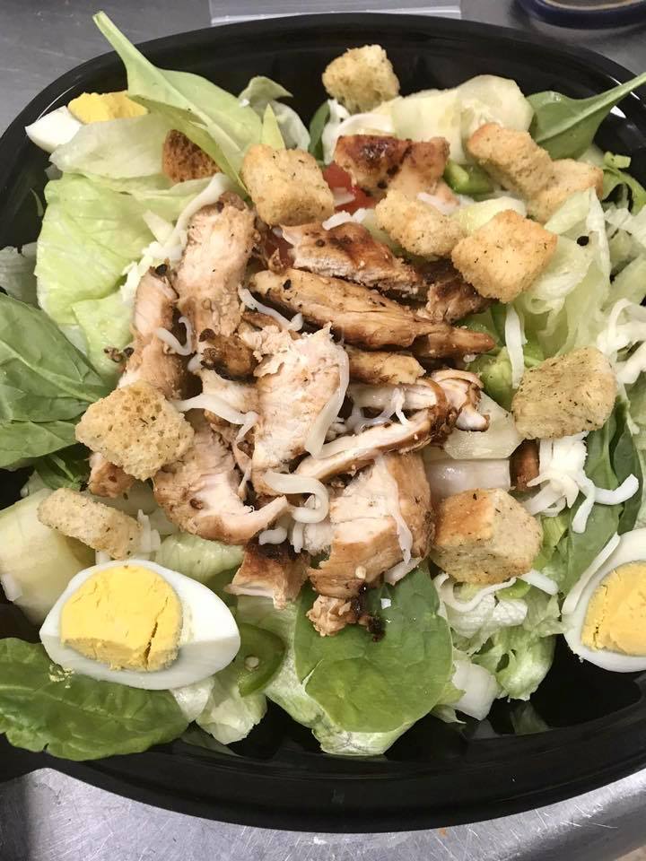 Order Grilled Chicken Salad food online from Manassas Market & Deli store, Memphis on bringmethat.com