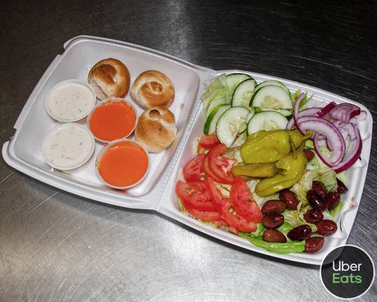 Order Garden Salad food online from Sal Famous New York Style Pizza store, Hampton on bringmethat.com