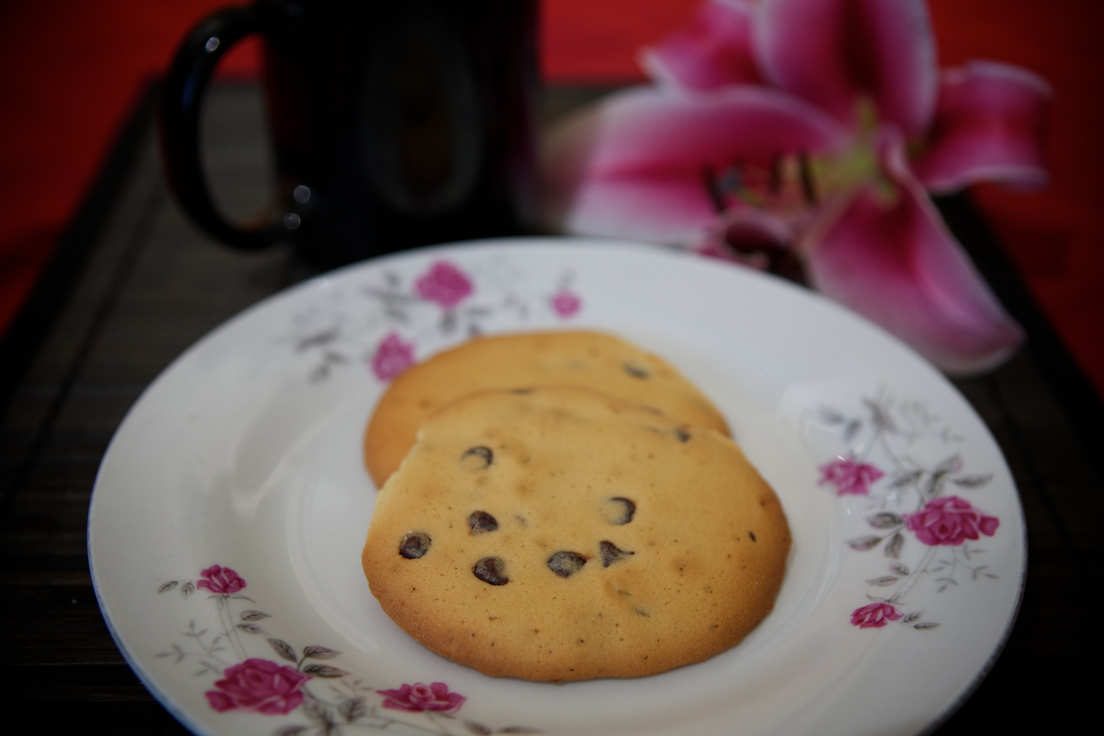 Order Chocolate Chip Cookies food online from Le Paradis store, hayward on bringmethat.com